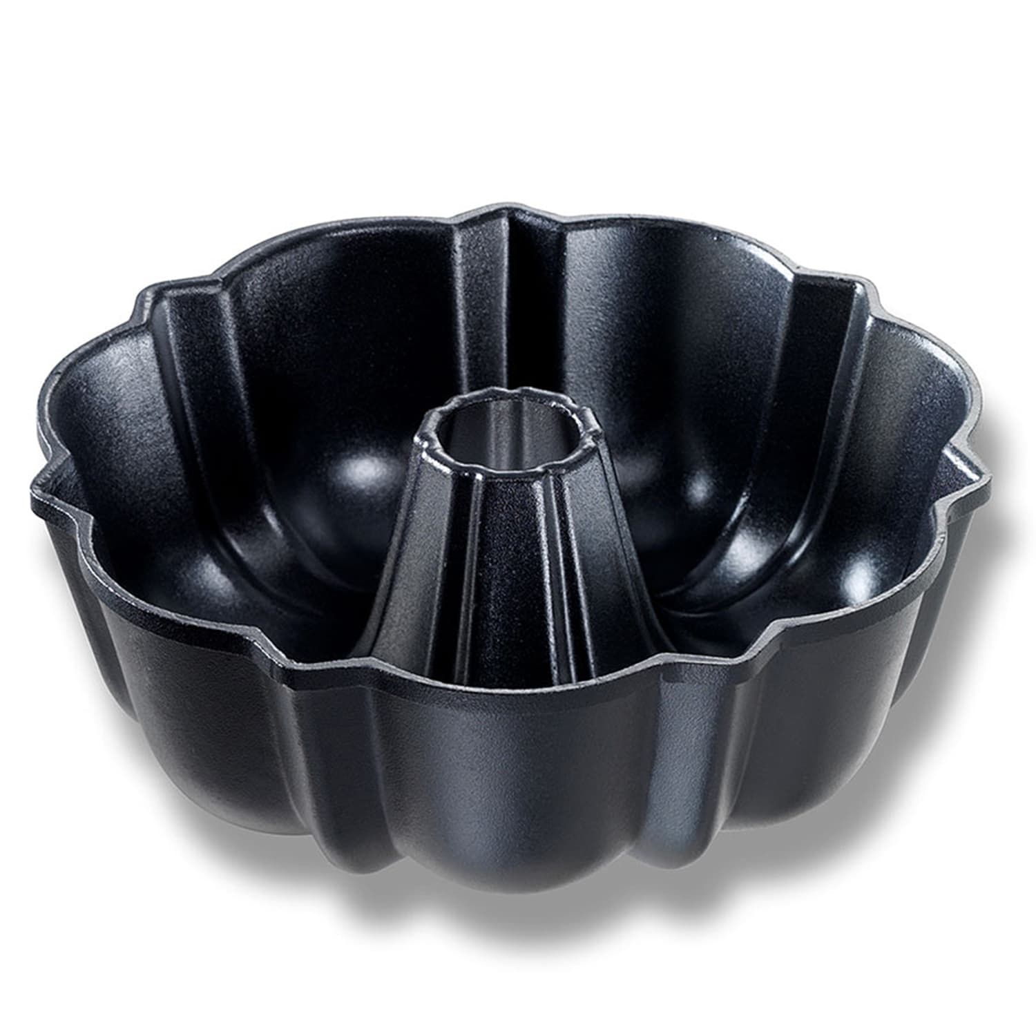 Chicago Metallic 51224 Bundt Pan, 8 3/16 dia, Nonstick, 10 ga Cast Aluminum, Black