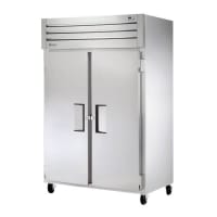 True STM2R-2S-HC 52.63" Two Section Reach-In Refrigerator, (2) Solid Door, 115v