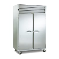 Traulsen G22011 52 1/8" Dealer's Choice Two Section Reach In Freezer, (2) Left/Right Hi...
