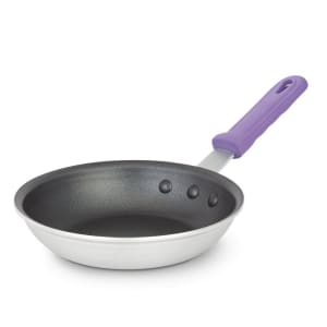 175-T400780 7" Wear-Ever® Aluminum Frying Pan w/ Solid Silicone Handle