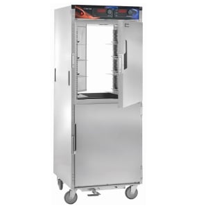 546-H137PWSUA12D Full Height Insulated Mobile Heated Cabinet w/ (12) Pan Capacity, 120v
