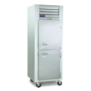 206-G14300208 Full Height Insulated Mobile Heated Cabinet w/ (3) Pan Capacity, 208v/1ph