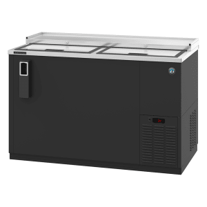 440-CC50 50 1/2" Forced Air Bottle Cooler - Holds (704) 12 oz Bottles, Lid Locks, 115v