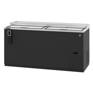 440-CC65 65 1/2" Forced Air Bottle Cooler - Holds (890) 12 oz Bottles, Lid Locks, 115v