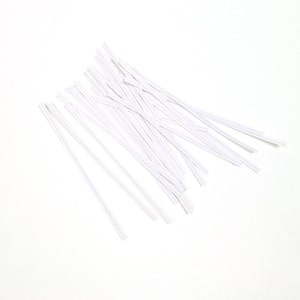 909-M5PLW 5" White Plastic Covered Bag Twist-Tie