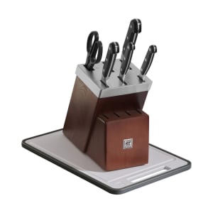 901-35674000 Pro 7 Piece Knife Set w/ Self Sharpening Wood Block & Plastic Cutting Board