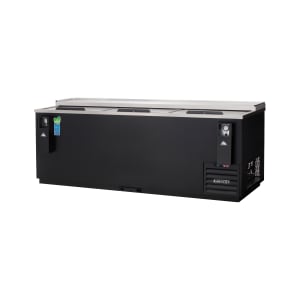 545-EBC95 95 1/8" Forced Air Bottle Cooler - Holds (900) 12oz Bottles, Lid Locks, 115v