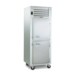 206-G14301208 Full Height Insulated Mobile Heated Cabinet w/ (3) Pan Capacity, 208v/1ph