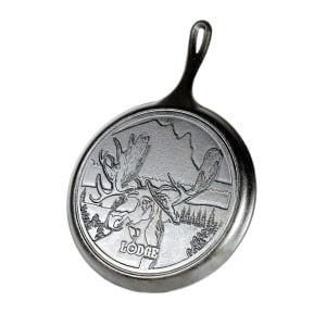 261-L9OGWLMO 10 5/8" Round Wildlife Series™ Cast Iron Griddle, Moose