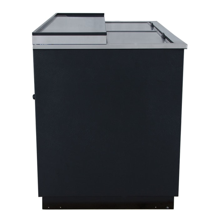True Td 50 18 50 Forced Air Bottle Cooler Holds 396 12 Oz Bottles Lid Locks True Td 50 18 50 Forced Air Bottle Cooler Holds 396 12 Oz Bottles Lid Locks