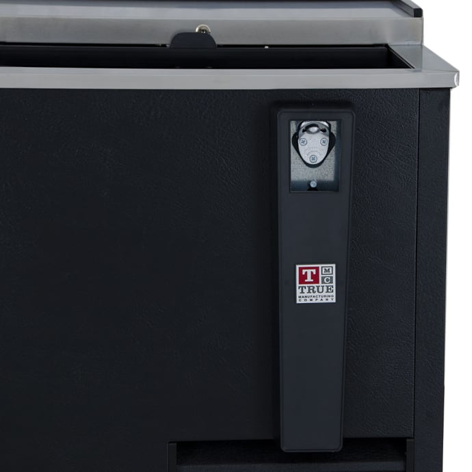 True Td 50 18 50 Forced Air Bottle Cooler Holds 396 12 Oz Bottles Lid Locks True Td 50 18 50 Forced Air Bottle Cooler Holds 396 12 Oz Bottles Lid Locks