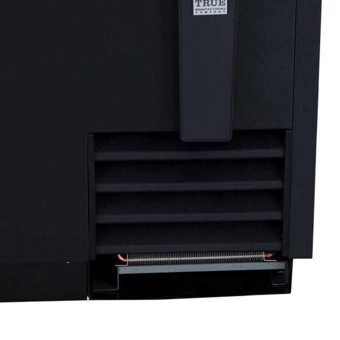 True Td 50 18 50 Forced Air Bottle Cooler Holds 396 12 Oz Bottles Lid Locks True Td 50 18 50 Forced Air Bottle Cooler Holds 396 12 Oz Bottles Lid Locks