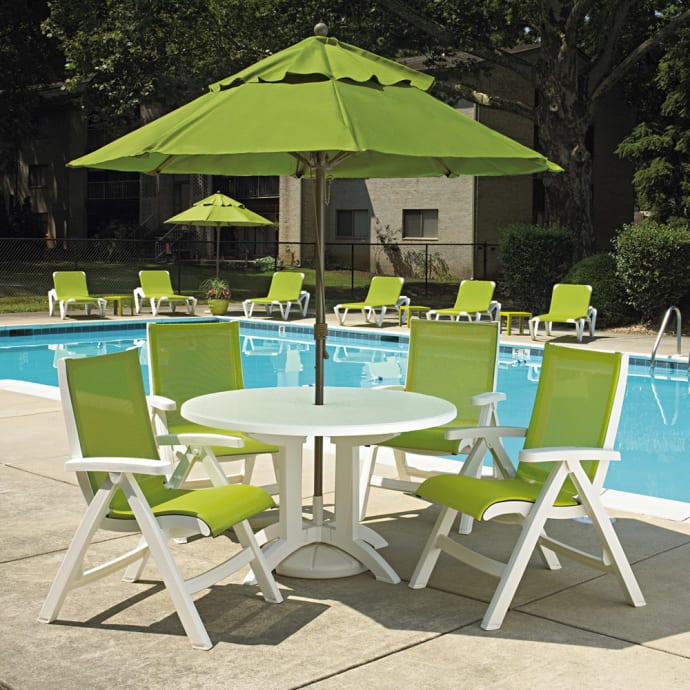 Grosfillex Ut003004 Jamaica Beach Folding Sling Chair Fern Green Fabric W White Frame