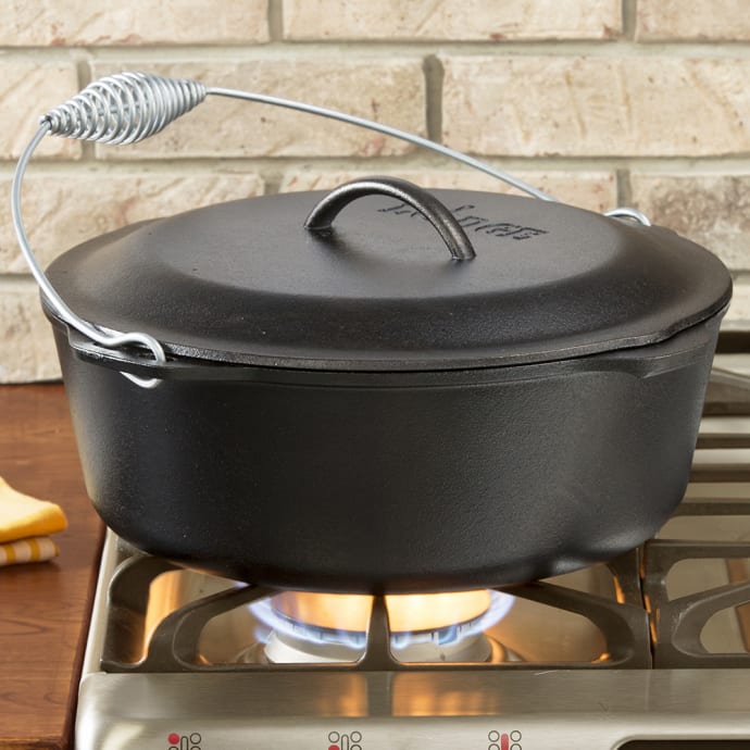 Lodge L12DO3 9 qt Cast Iron Dutch Oven