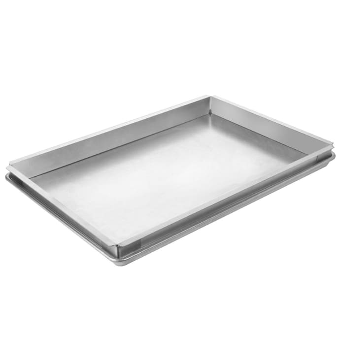 Focus FSPA1116 1/2 Half Size Bun / Sheet Pan Extender - 18