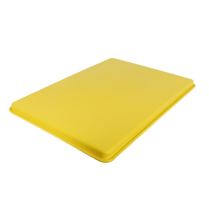 Winco Plastic Tray - 18" X 26" White Medium Display Tray, Heavy Duty - View #2