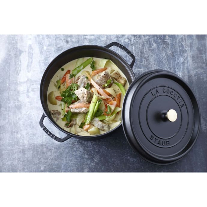 Staub 7 qt Enameled Cast Iron Cocotte w/ Lid, Black Matte (1003207)