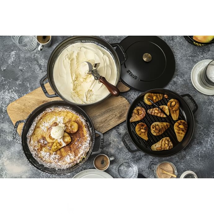 Staub 4 Piece Cast Iron Set w/ Universal Lid, Black Matte (1021322)