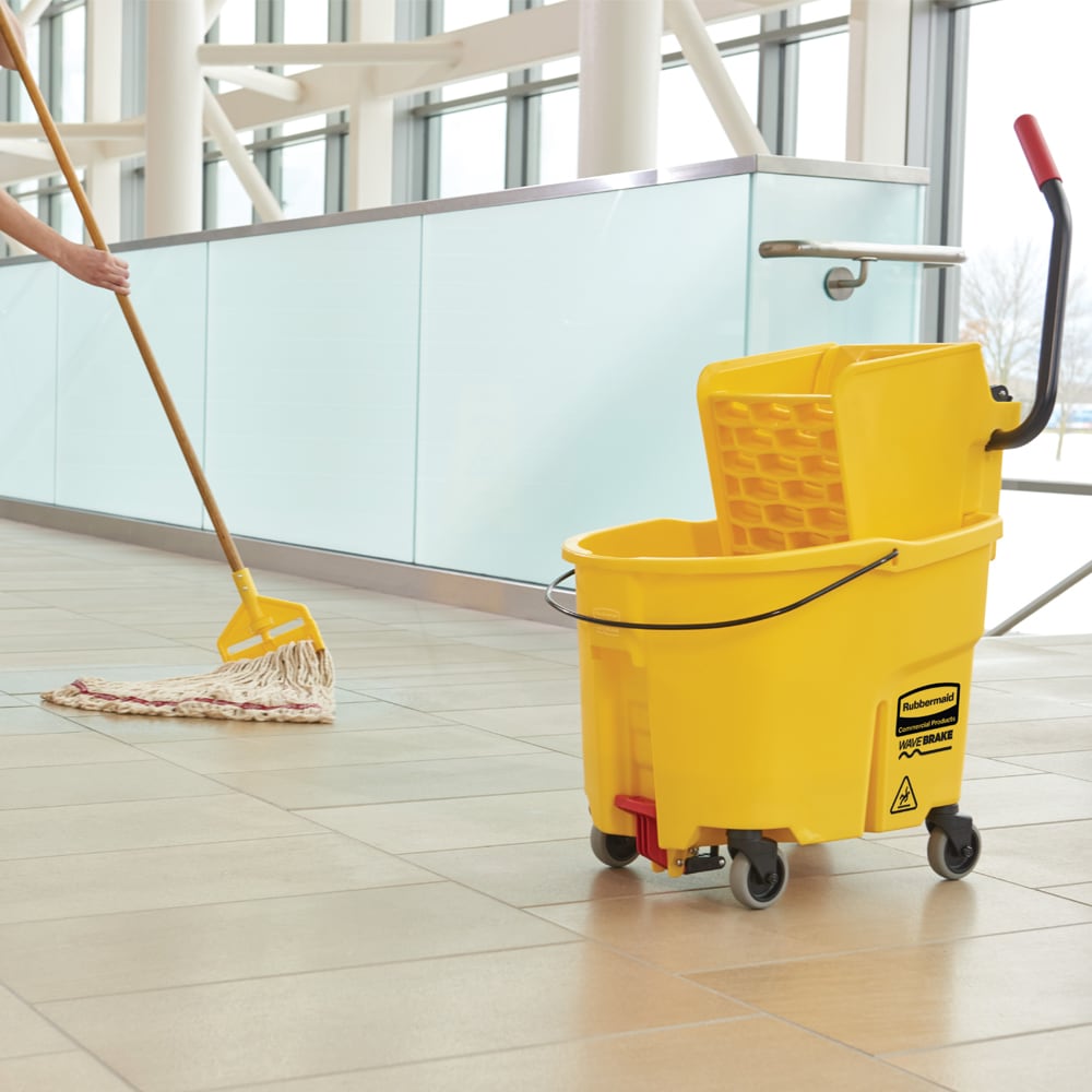 Yellow 44 quart Rubbermaid Commercial Products FG618688YEL WaveBrake Mopping System Bucket and Side-Press Wringer Combo 