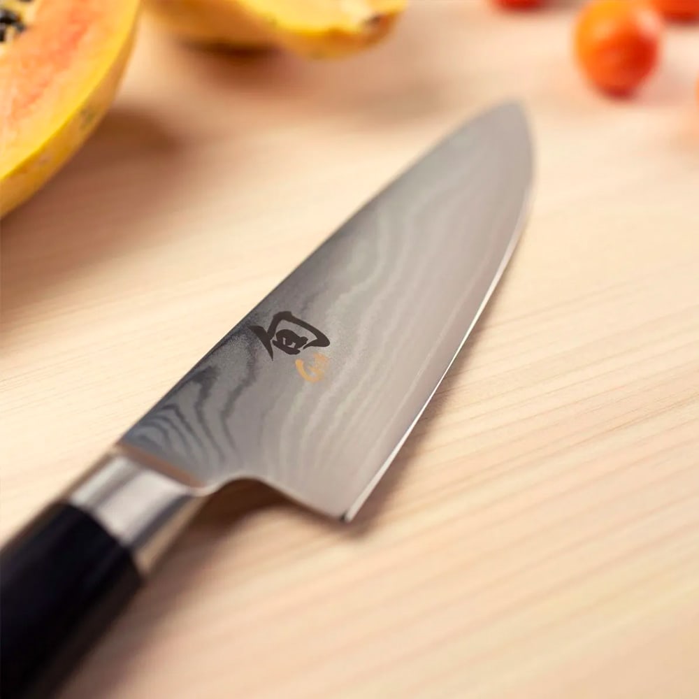 Shun DM0723 Shun Classics Chef's Knife, 6" Blade, D Shaped PakkaWood Handle