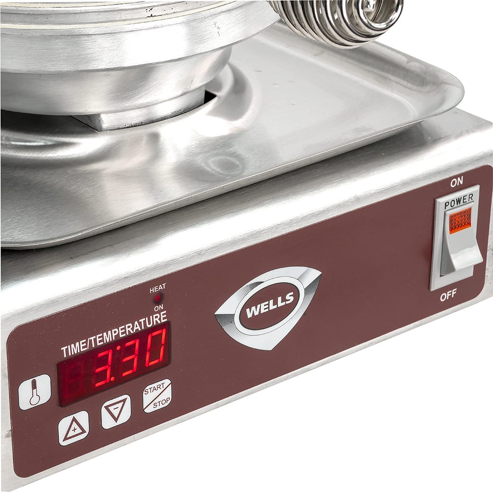 Wells WB1E Single Classic American Waffle Maker w/ Cast Aluminum Grids
