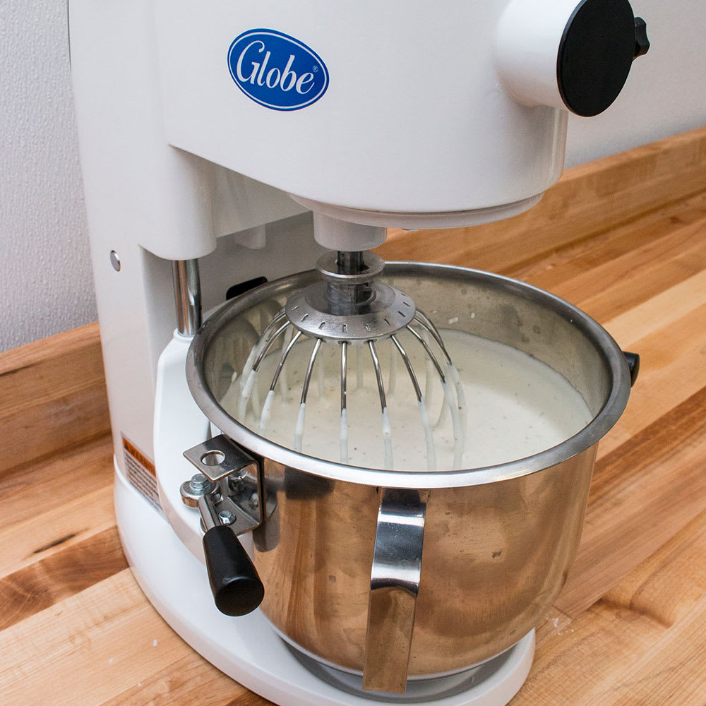 Globe SP05 5 qt Mixer Bench Model, 115v