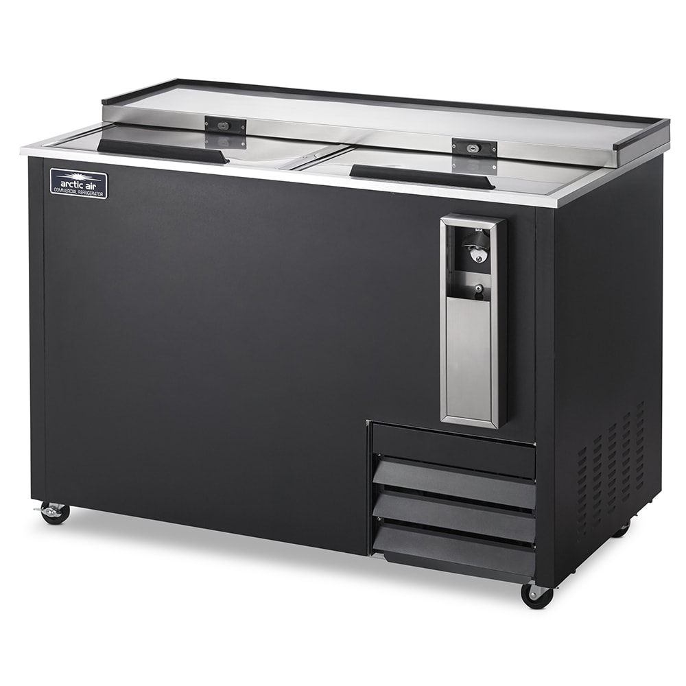 150-AUB50R 49 1/2" Forced Air Bottle Cooler - Holds (396) 12 oz Bottles, Black, 115v