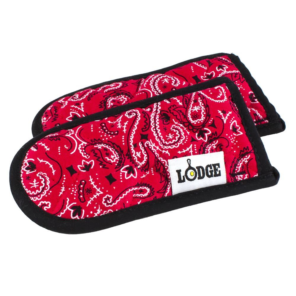 Lodge HHBAN41 Hot Handle Mitt Set of 2 - Red Bandana on Black