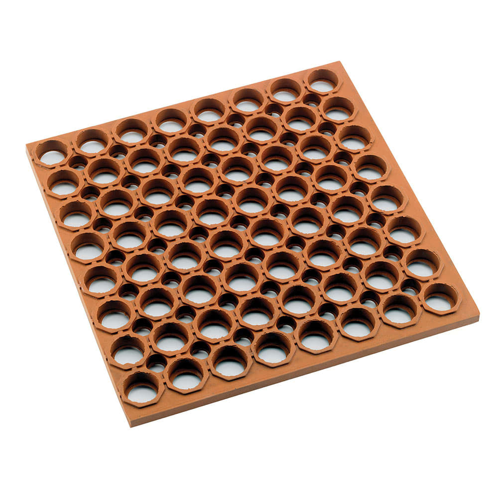 080-RBMH35R Grease Resistant Rubber Floor Mat - 3' x 5', 3/4" Thick, Red