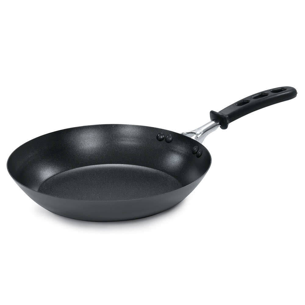 175-59910 9 3/8" Carbon Steel Frying Pan w/ Vented Silicone Handle