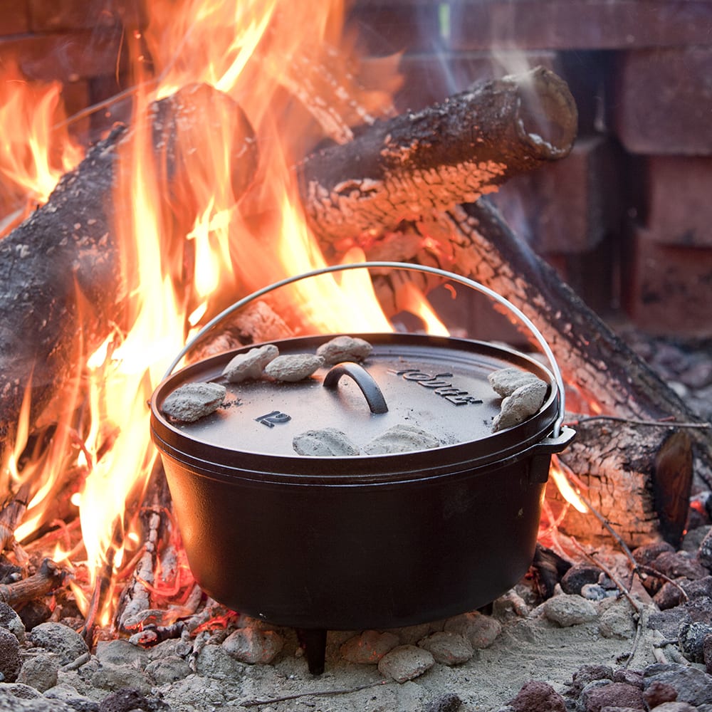 8-qt Cast Iron Camp Dutch Oven with Feet