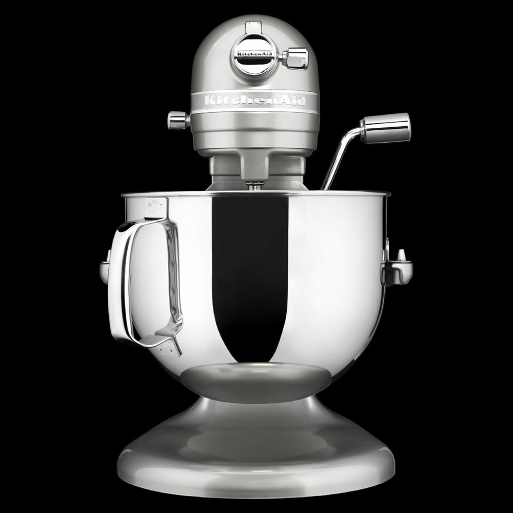 KitchenAid Professional 600 Series 6 Qt. 10-Speed Stand Mixer with Mixer  Attachments -Milkshake White KP26M1XMH - The Home Depot