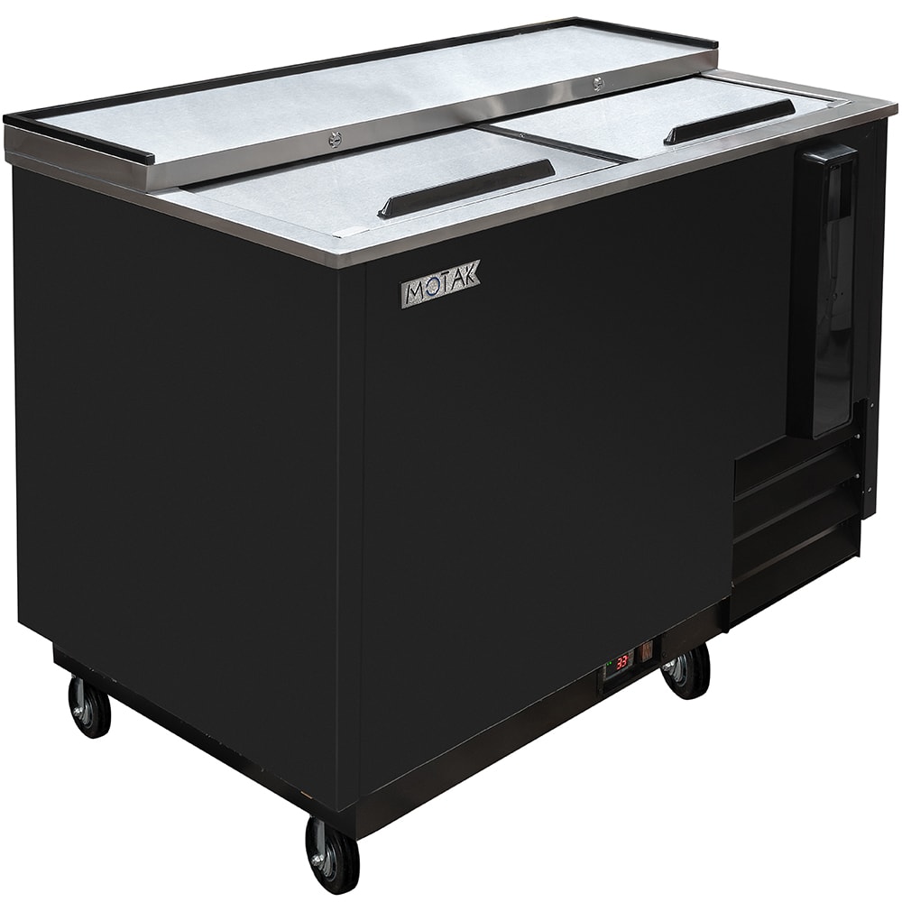 842-CBST50 49 1/2" Forced Air Bottle Cooler - Holds 365 12-oz Bottles, Lid Locks, 115v