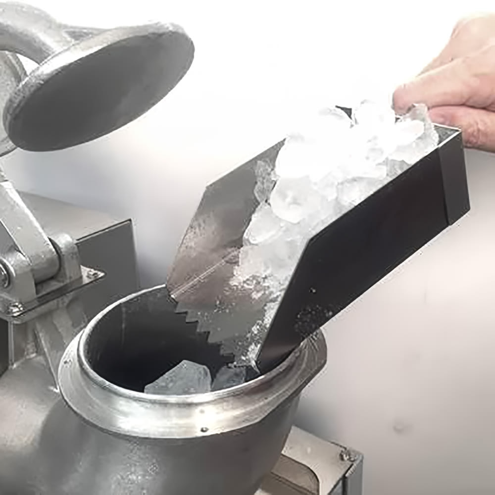 Serrated ice on sale cream scoop