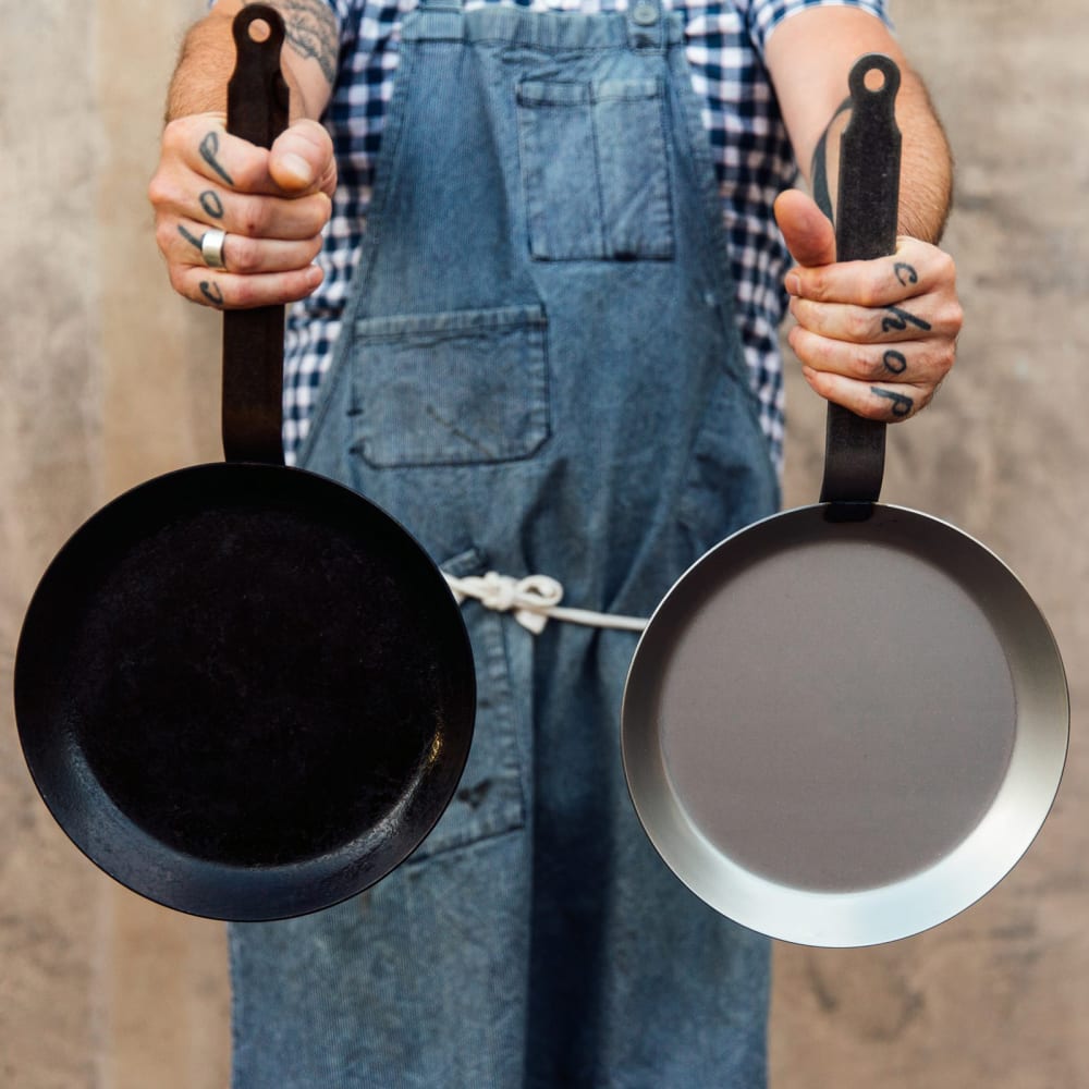 Matfer Bourgeat Black Carbon Steel Crepe Pan, 7