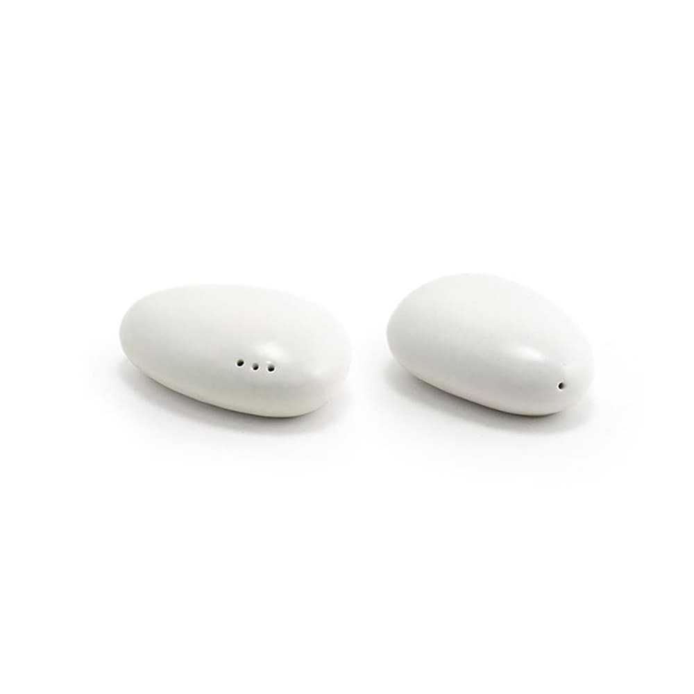 872-TSP018BEP23 3 oz Salt & Pepper Shaker Set - Porcelain, 1"H