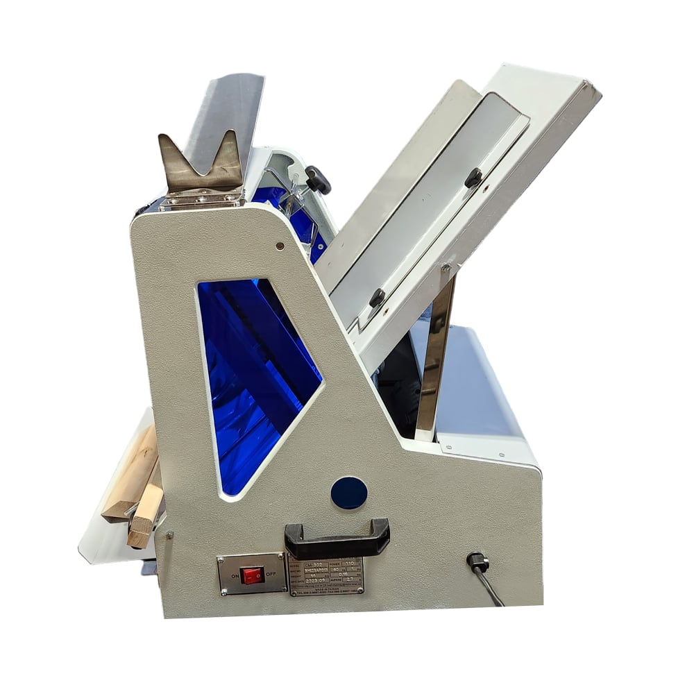 012-BMGF0016 Multiple Large Image #2