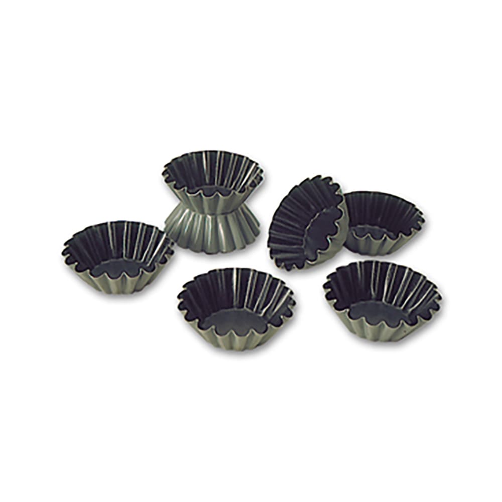 347-330647 Exopan® 3 1/2" Round Small Flute Brioche Mold - 1 1/4"H, Non-Stick, Steel