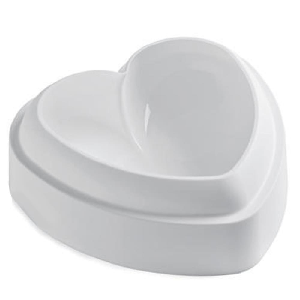 330-AMORE 20 1/5 oz Heart Shaped Cake Mold - 1 9/10"H, Silicone, White