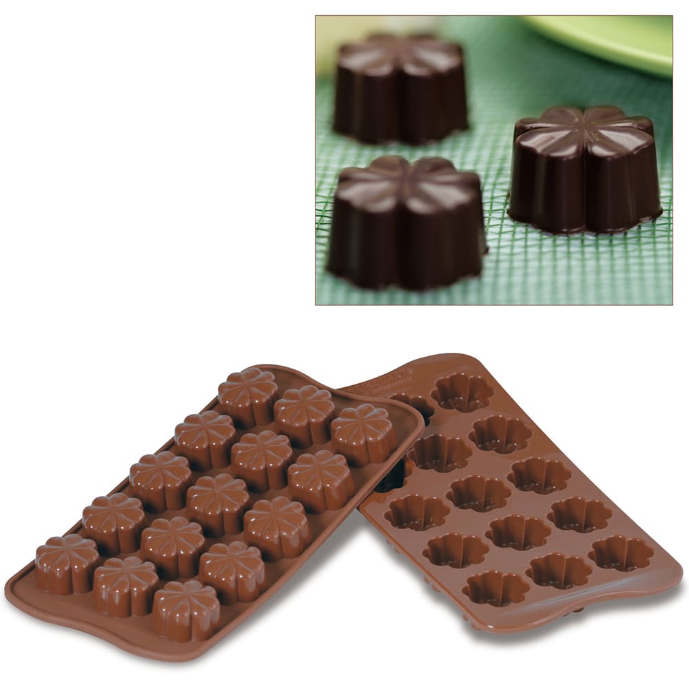 330-SCG08 Fleury Chocolate Mold w/ 15 Sections - Silicone, Brown