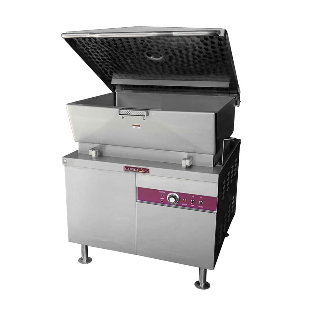 972-GMTS30NG 30 gal. Tilt Skillet - Cabinet Base, Polished Pan, Strainer, Natural Gas