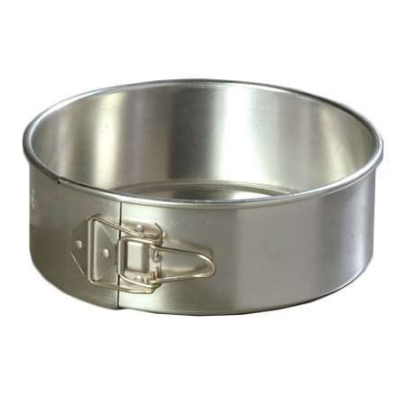 Carlisle 6042 9" Spring Form Cake Pan - Aluminum, Natural Finish