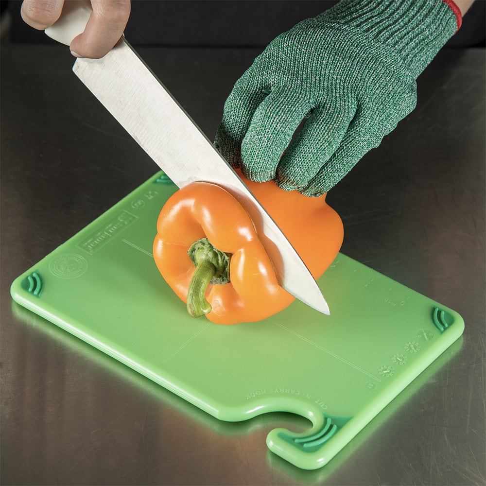 San Jamar CBG6938GN SafTGrip Bar Cutting board, 6 x 9 x 3/8 in, NSF
