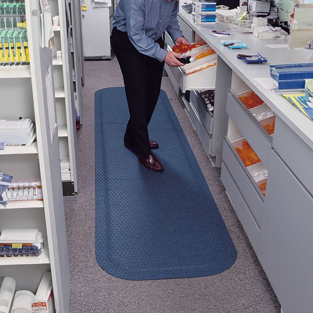 M+A Matting 44122312100 5/8" Thick Hog Heaven Fashion AntiFatigue Mat